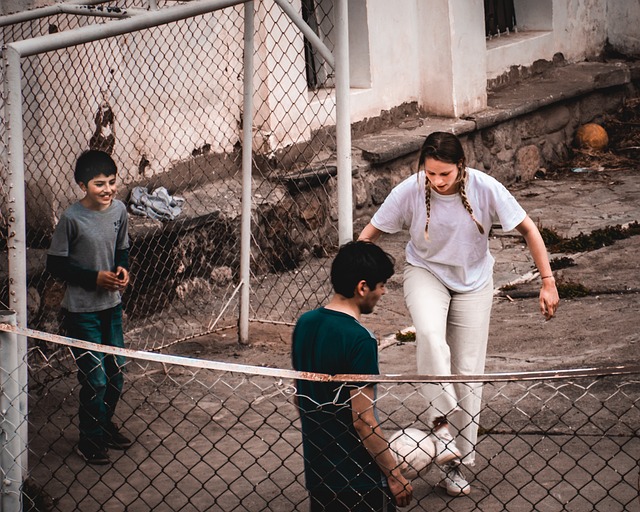 他在关键时 他在关键时