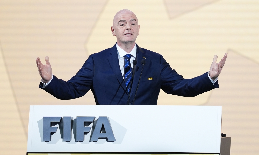 体育碰撞的 体育碰撞的